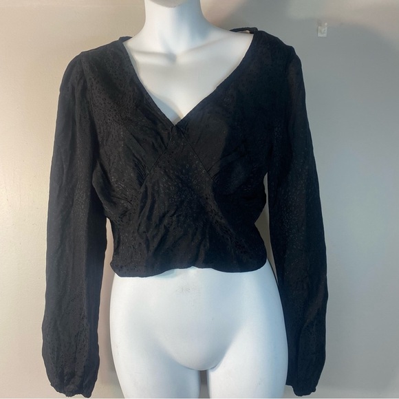 URBAN Romantics Black Blouse - Picture 1 of 5